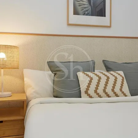Hermoso Apartamento Junto A La Sagrada Familia Barcelona Exterior foto