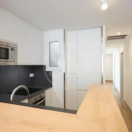 Hermoso Apartamento Junto A La Sagrada Familia Barcelona Exterior foto